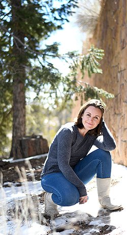 Photographer Hannah Tomlinson